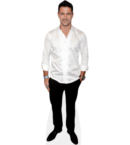 Ryan Paevey-Vlieger (White Shirt) Pappaufsteller