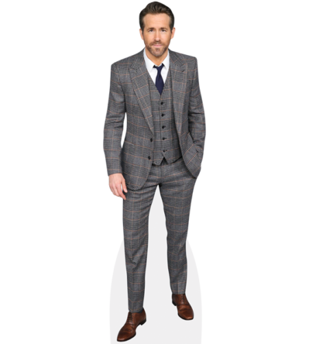 Ryan Reynolds (Grey Suit) Pappaufsteller