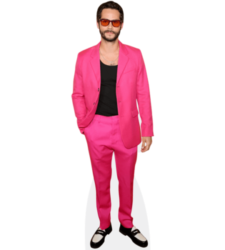 Dylan O'Brien (Pink Suit) Pappaufsteller