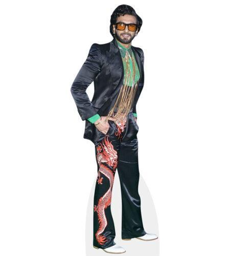 Ranveer Singh (Suit) Pappaufsteller