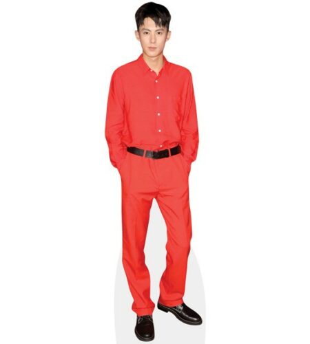 Dylan Wang (Red Outfit) Pappaufsteller