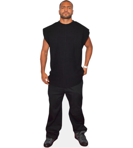 Harlem Eubank (Black Outfit) Pappaufsteller